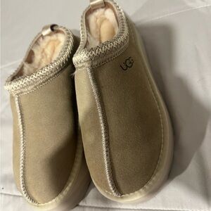 UGG Beige Suede Cozy Slip-Ons
